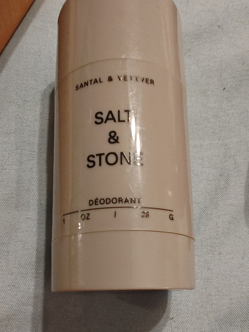 Salt & Stone Santal & Vetiver Deodorant - Nude 1oz